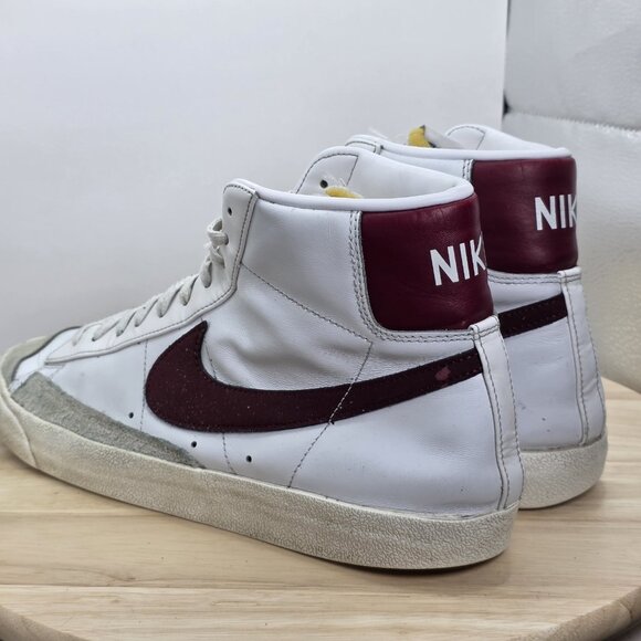 Nike Mens Blazer Mid '77 Vintage Lifestyle Size 13 White Team Red | BQ6806-111 | - Picture 7 of 12